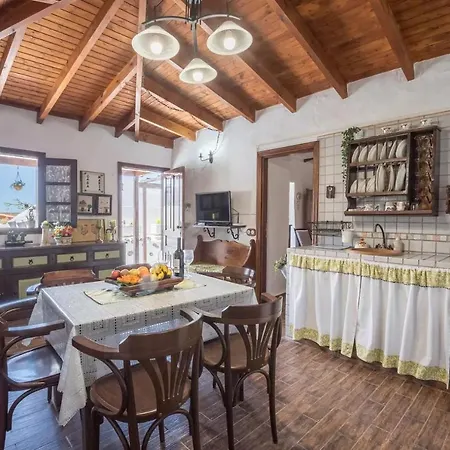 Апартаменты Casa Maria, *